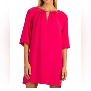 NWT Trina Turk Lyra Shift Dress
Size small